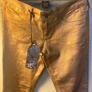 Sneak Peek Metallic Jeans with Spandex Size 5